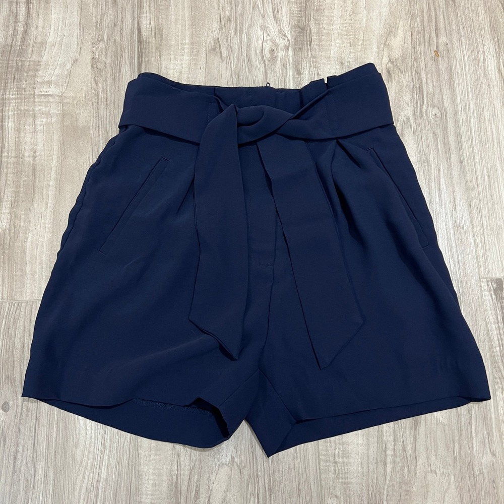 H&M Womens Navy Blue Tie Waist Paperbag High Rise Dress Shorts Size 2 Pleated